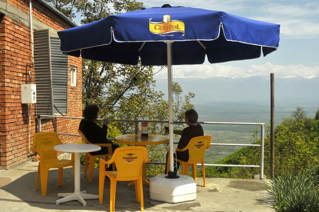 Maya Guest House Szenaki Kültér fotó